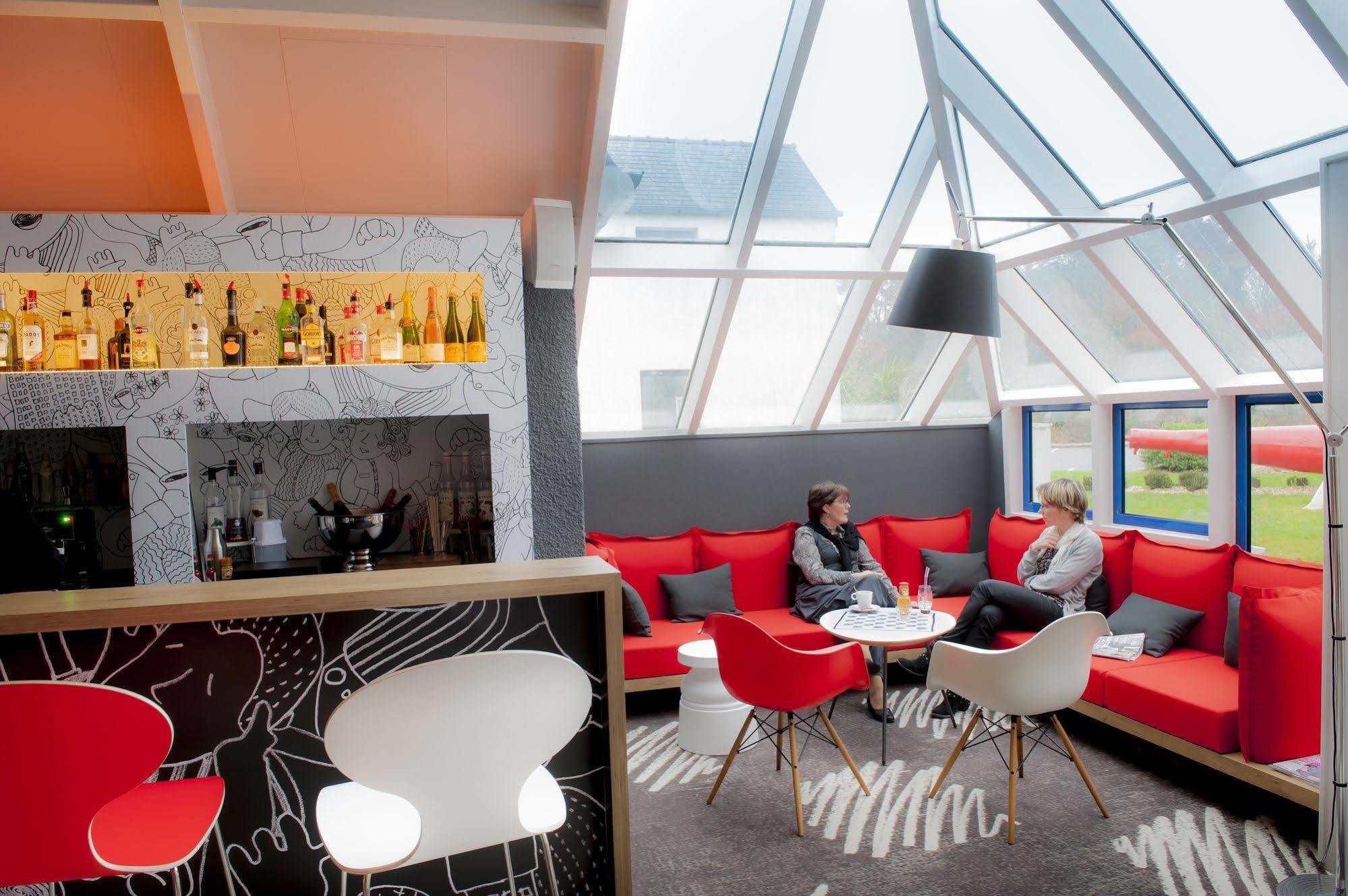 Отель Ibis Brest Kergaradec Экстерьер фото